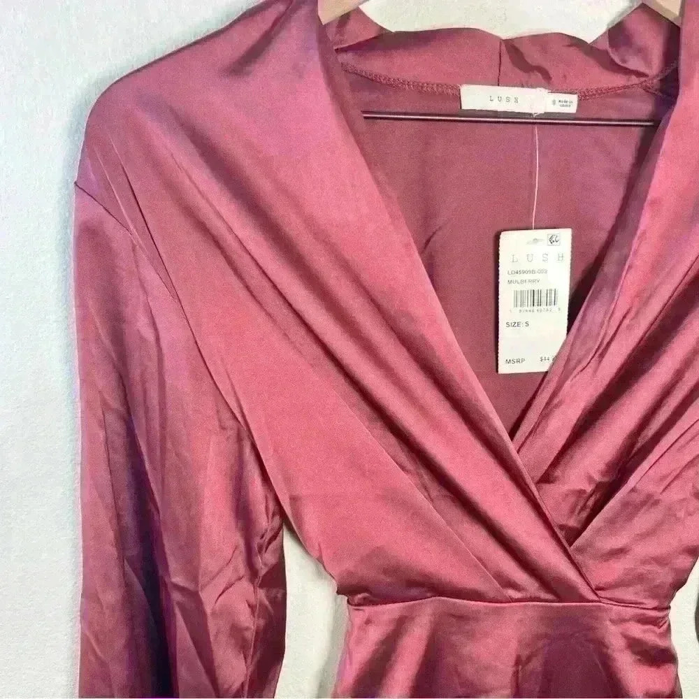 NWT LUSH Long Bell Sleeve Tie Waist Silky Minidress in Mulberry Size Small - Picture 4 of 8